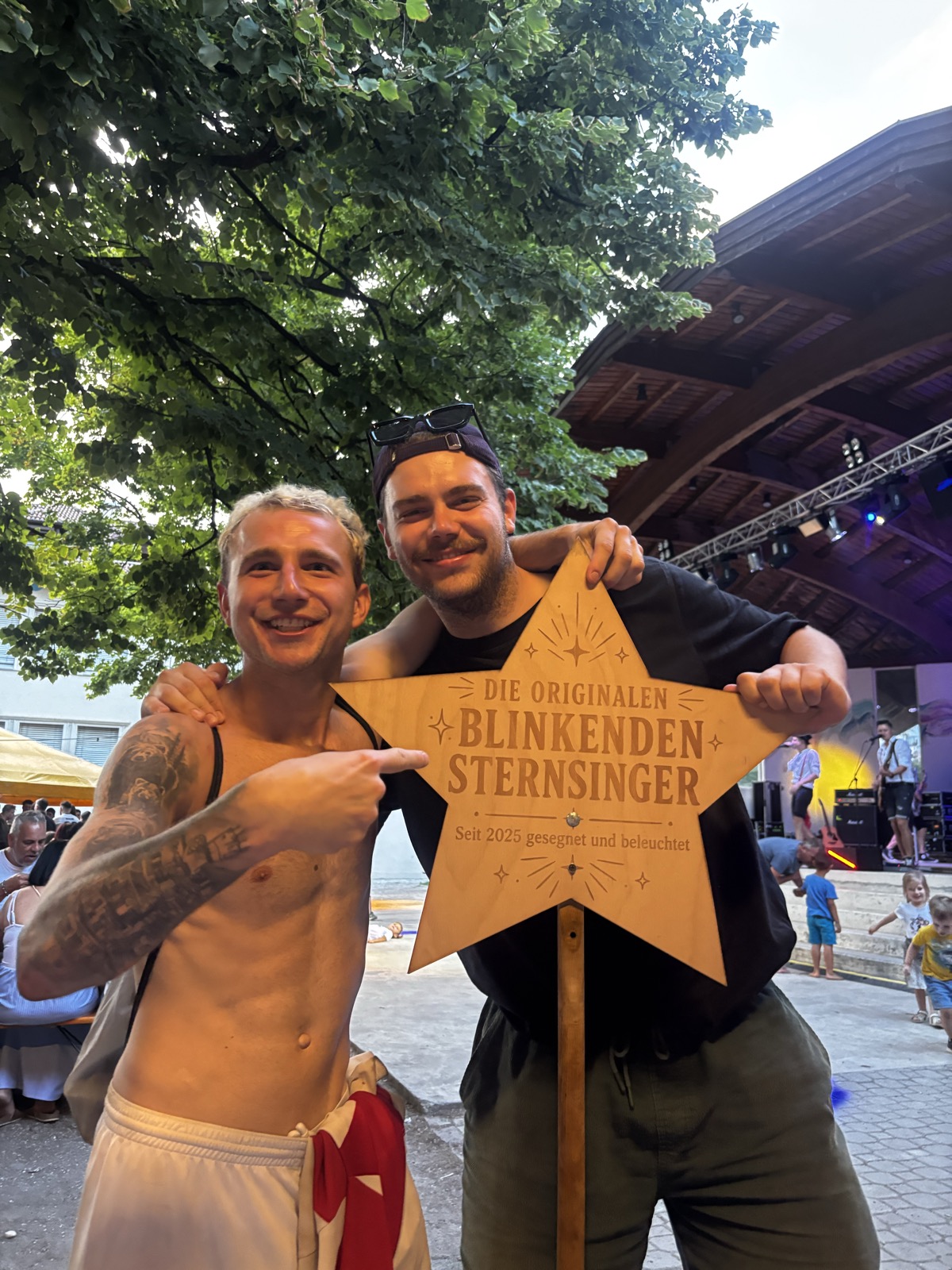 Blinkende Sternsinger mit dem Stern beim Mythos Morktplotz 2026